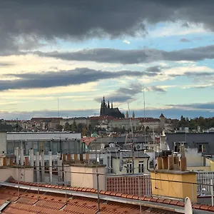 https://castle-view-apartments-old-town.praguehotelsweb.com